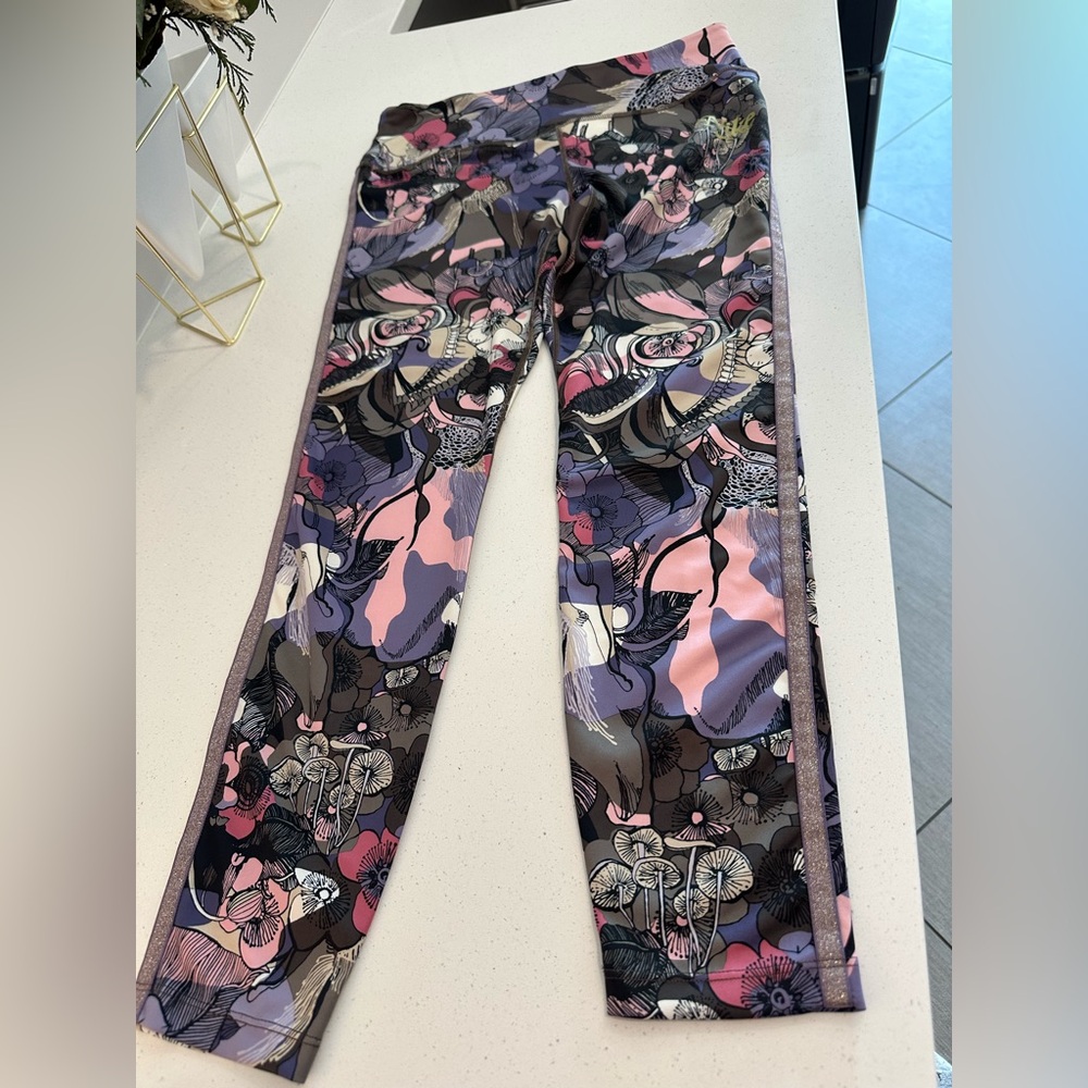 Womens Nike Dri-Fit Printed Leggings
